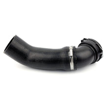 Load image into Gallery viewer, BMW E83 X3 2.0D Turbo Intercooler Hose 11613450222-2