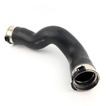 Load image into Gallery viewer, BMW F20 F21 F30 F31 Turbo Intercooler Hose 11618513851
