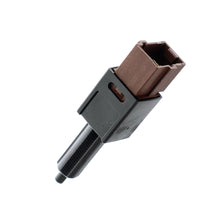 Load image into Gallery viewer, Renault Kadjar Koleos Nissan Almera Tiida Cube Evalia GT-R 350Z Juke Qashqai Navara X-Trail NV200 Brake Light Switch 253003RA0A 253004M400 25300AT30A