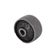 Load image into Gallery viewer, Ford Mondeo Silentblock Bushing 6829051 93BB5K896BA