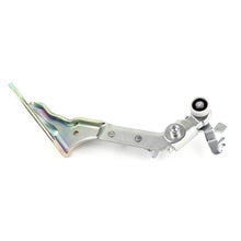 Load image into Gallery viewer, Iveco Daily Roller Guide For Sliding Door Lower Right 5801523374