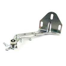 Load image into Gallery viewer, Iveco Daily Roller Guide For Sliding Door Lower Right 5801523374